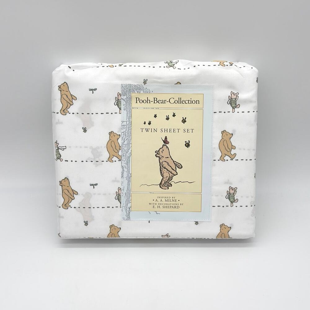 Classic Winnie the Pooh & Piglet With Dragonfly & Bees TWIN Sheet Set NEW